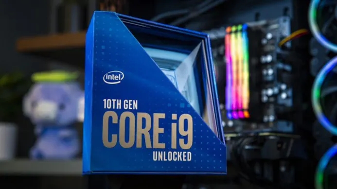 Verpakking van een 'unlocked' tiende generatie Intel Core i9, de Comet Lake-S generatie.