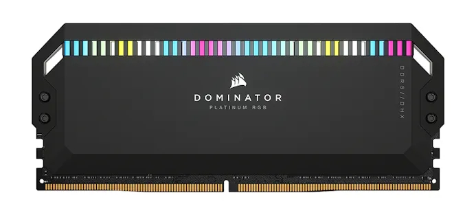 Profielaanzicht van een Corsair Dominator DDR5-geheugenmodule.